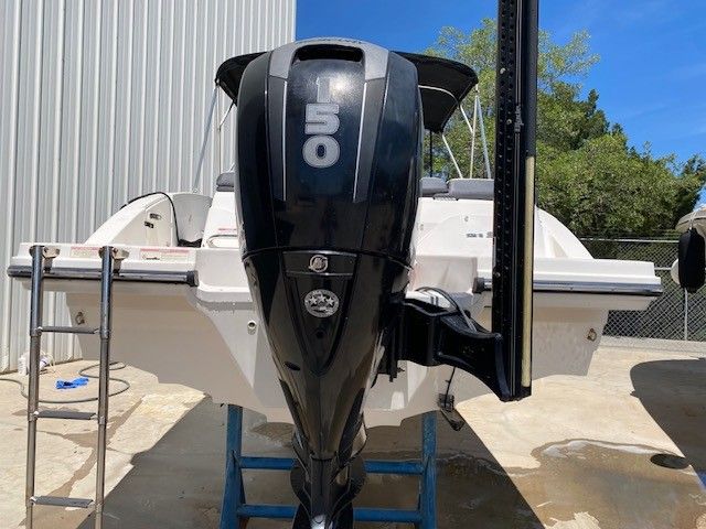 2016 Sea Ray SPX 210 - 4