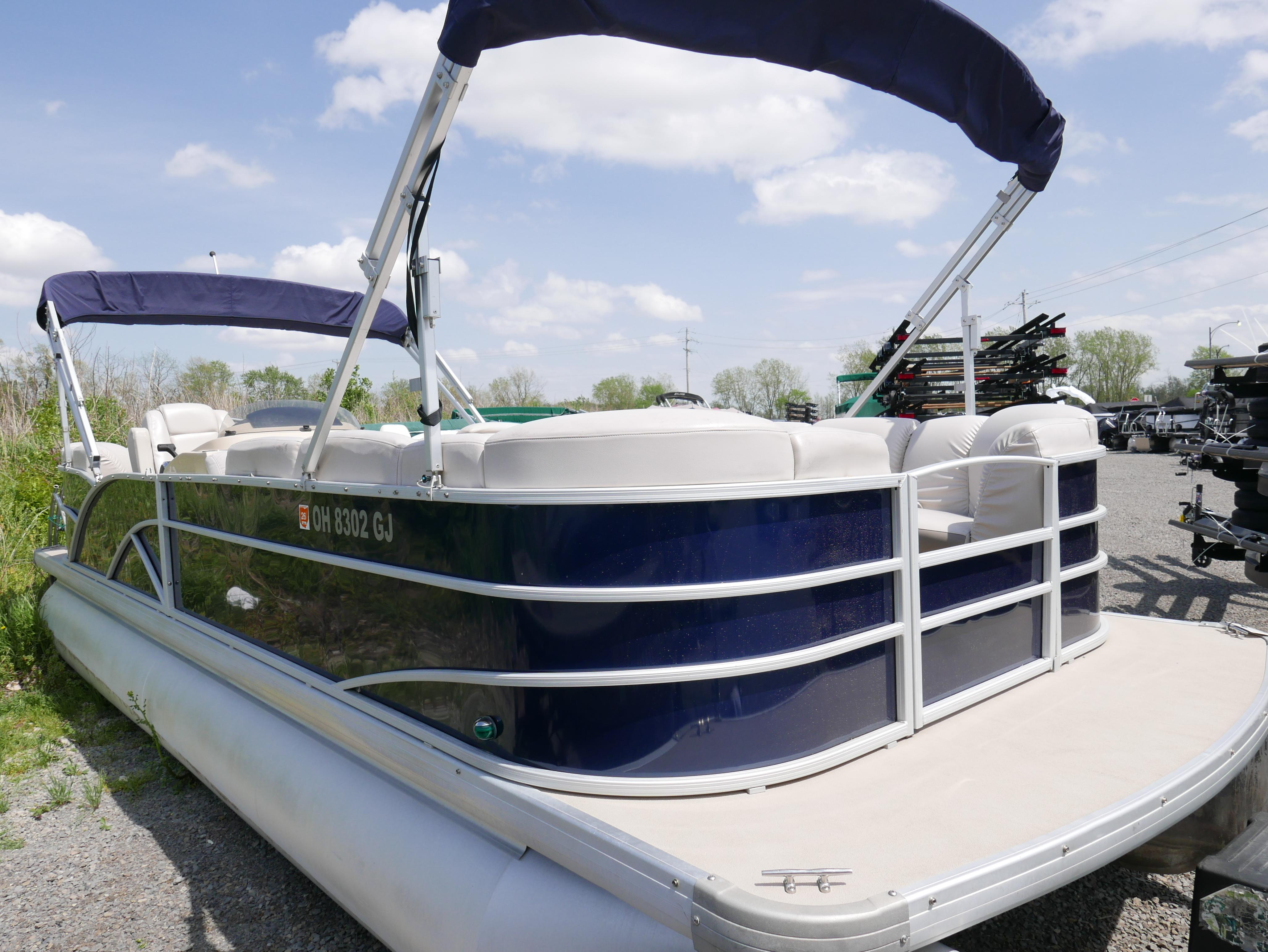 2017 Sweetwater SWPE 255 SB