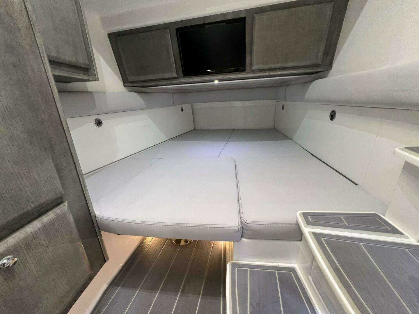 2020 HCB 53 Suenos - Image 28