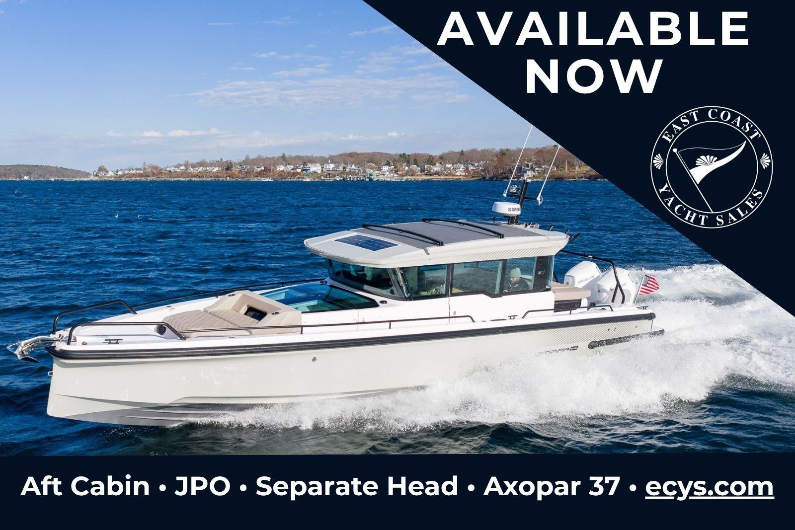 2026 Axopar 37 XC Cross Cabin
