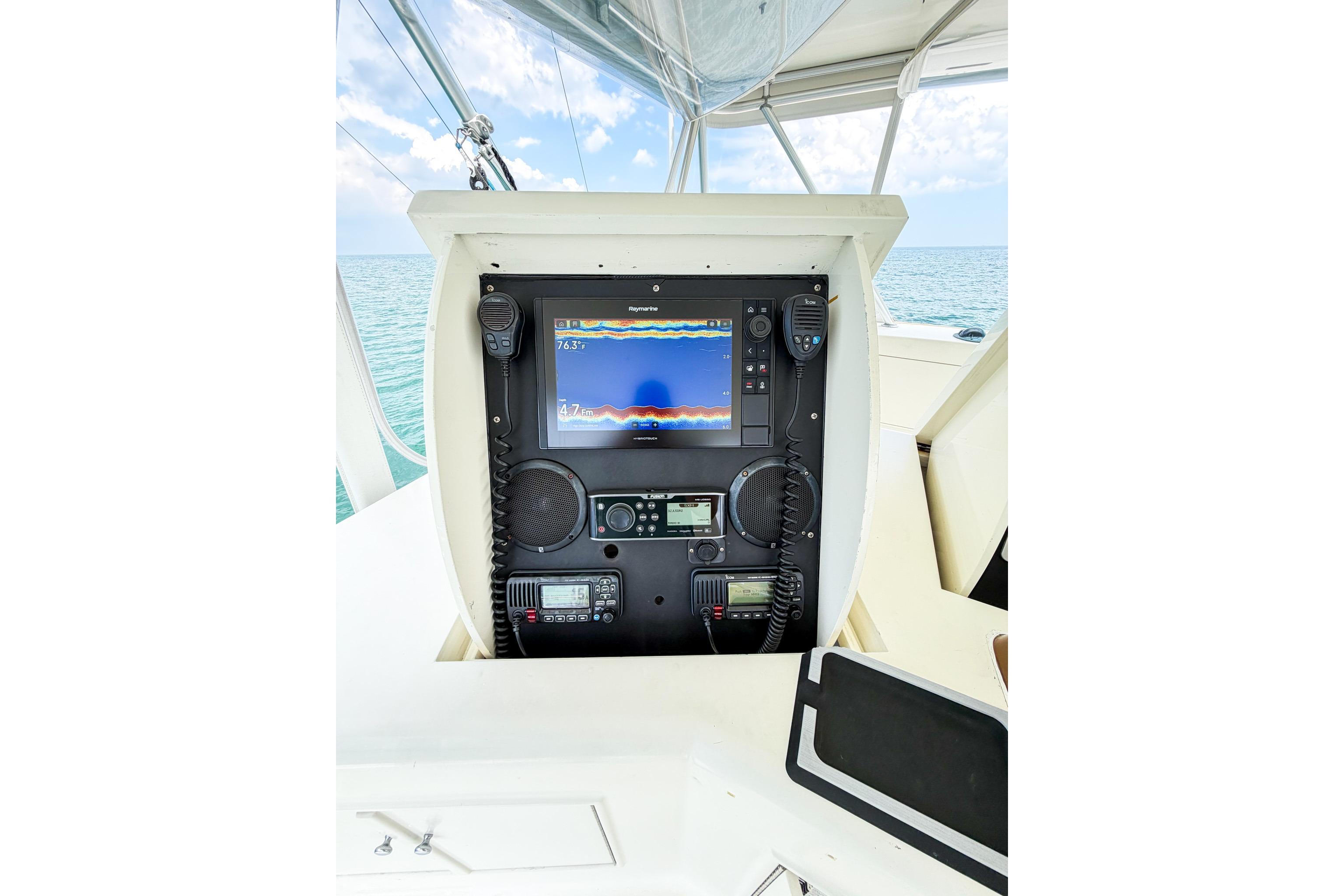 Control panel of a 1998 Blackwell Custom Carolina Sportfish boat with navigation equipment.