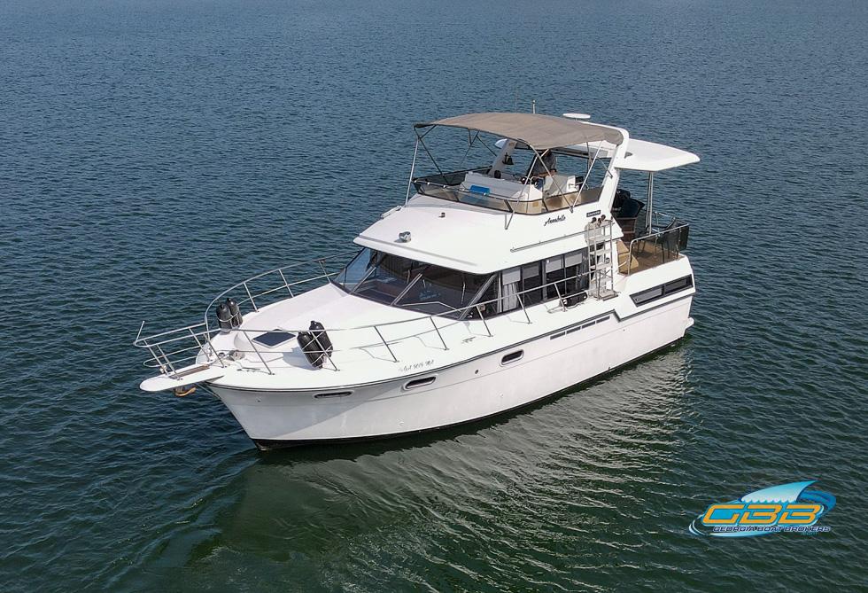 1989 Carver 3807 Aft Cabin Motor Yacht