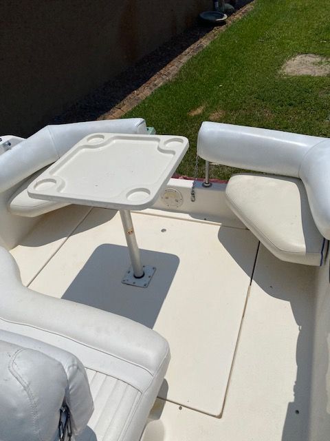1992 Sea Ray 230 Weekender - 5