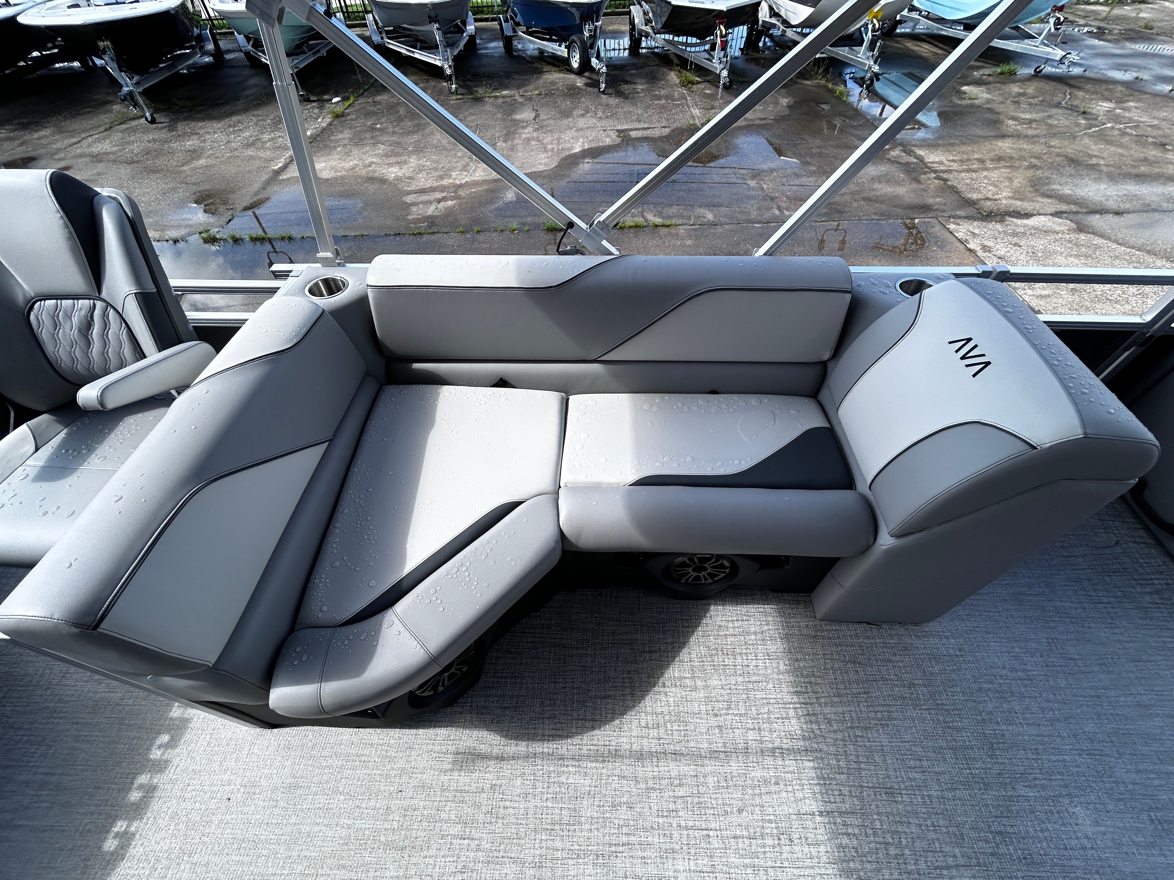 2025 Avalon Venture Fish N Cruise - 23' - 21