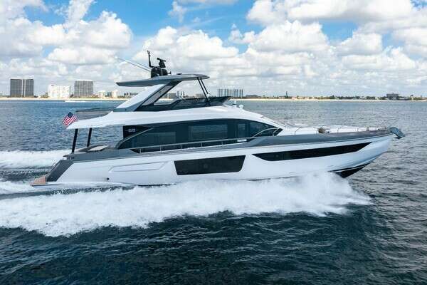 2023 Azimut Fly 68