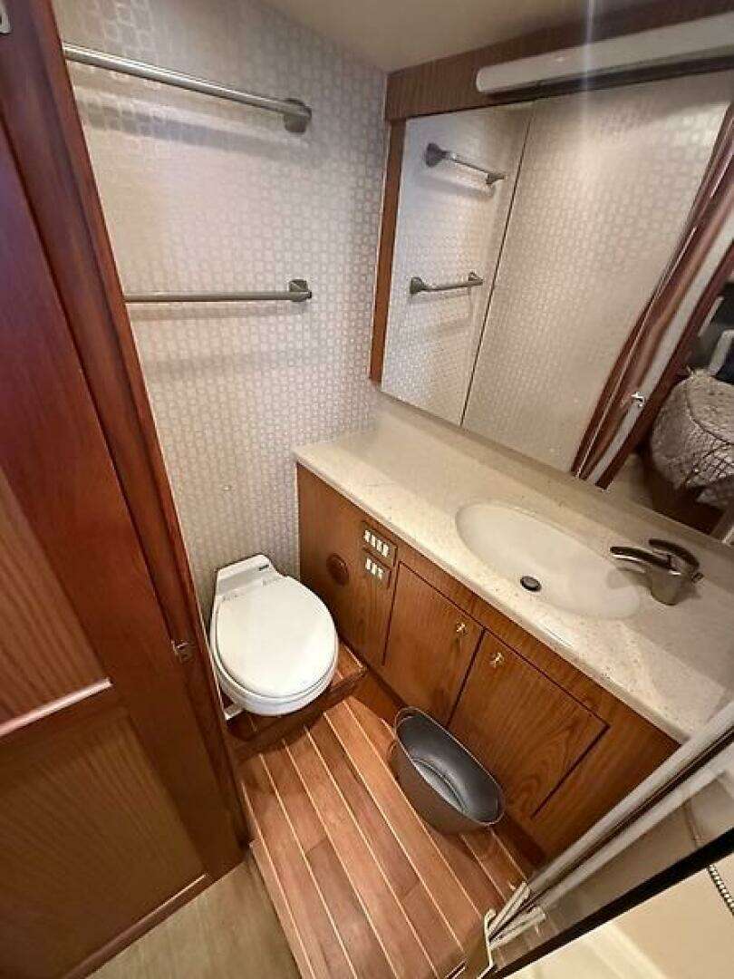 2006 Ocean Yachts 46 Super Sport - Image 39