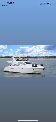 2004 Azimut 50