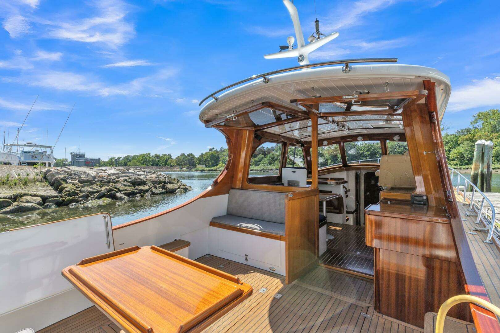 2007 Gorbon 40 - Image 12