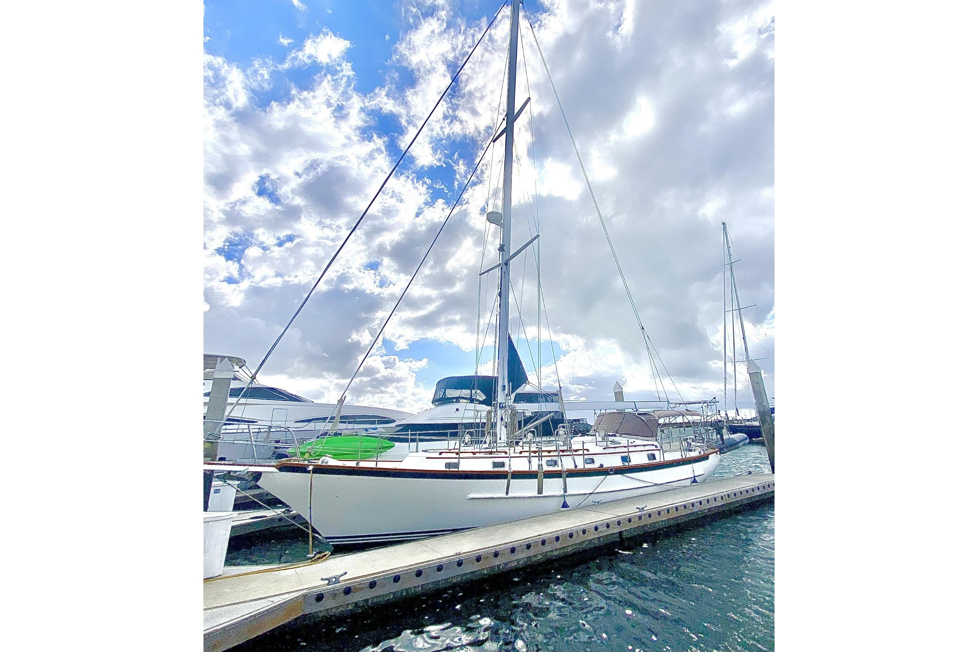 2000 Cabo Rico Cutter 45