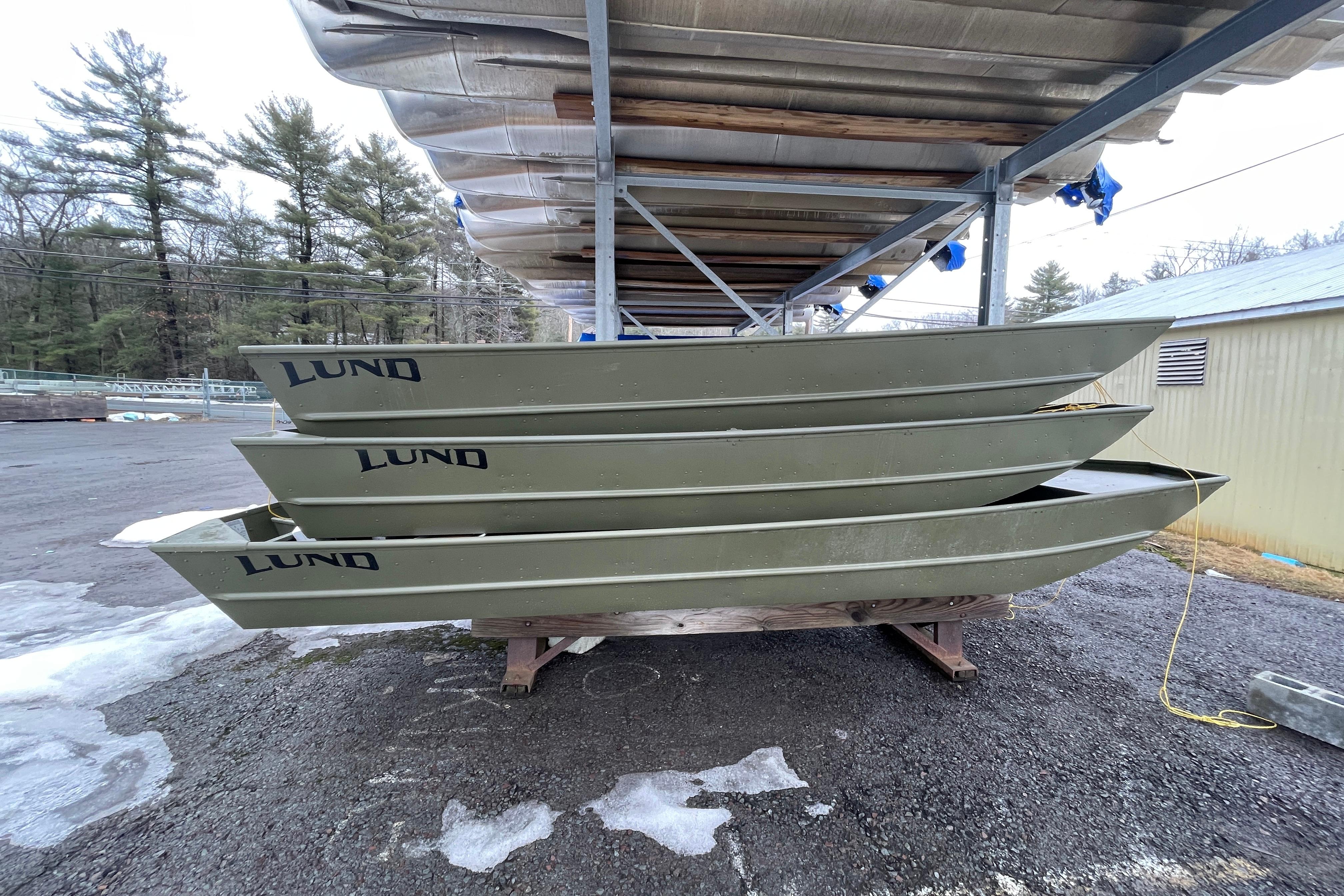 2026 Lund 1852MT