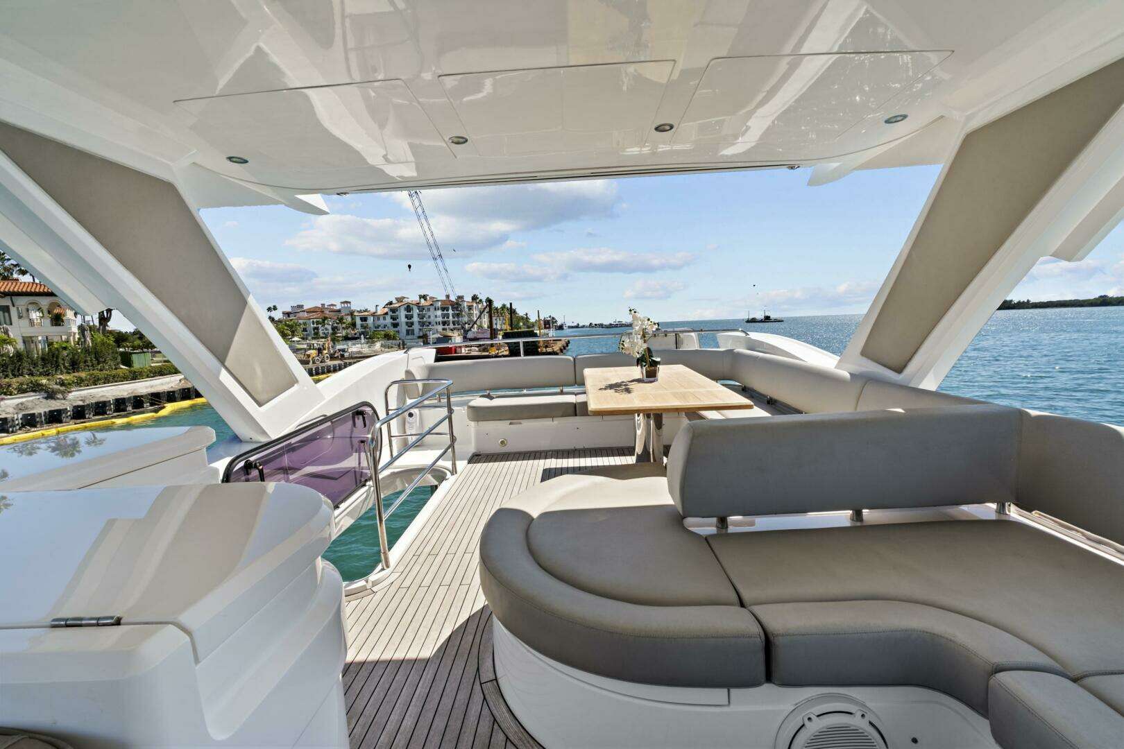 2019 Sunseeker Manhattan 66 - Image 17