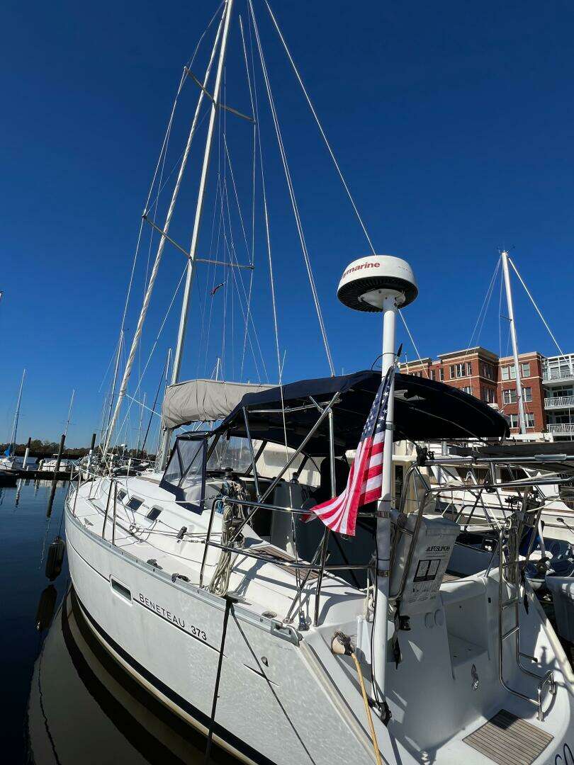 2007 Beneteau 373 - Image 5