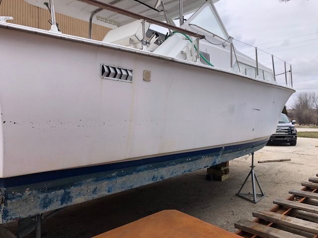 1969 Hatteras 31 EXPRESS