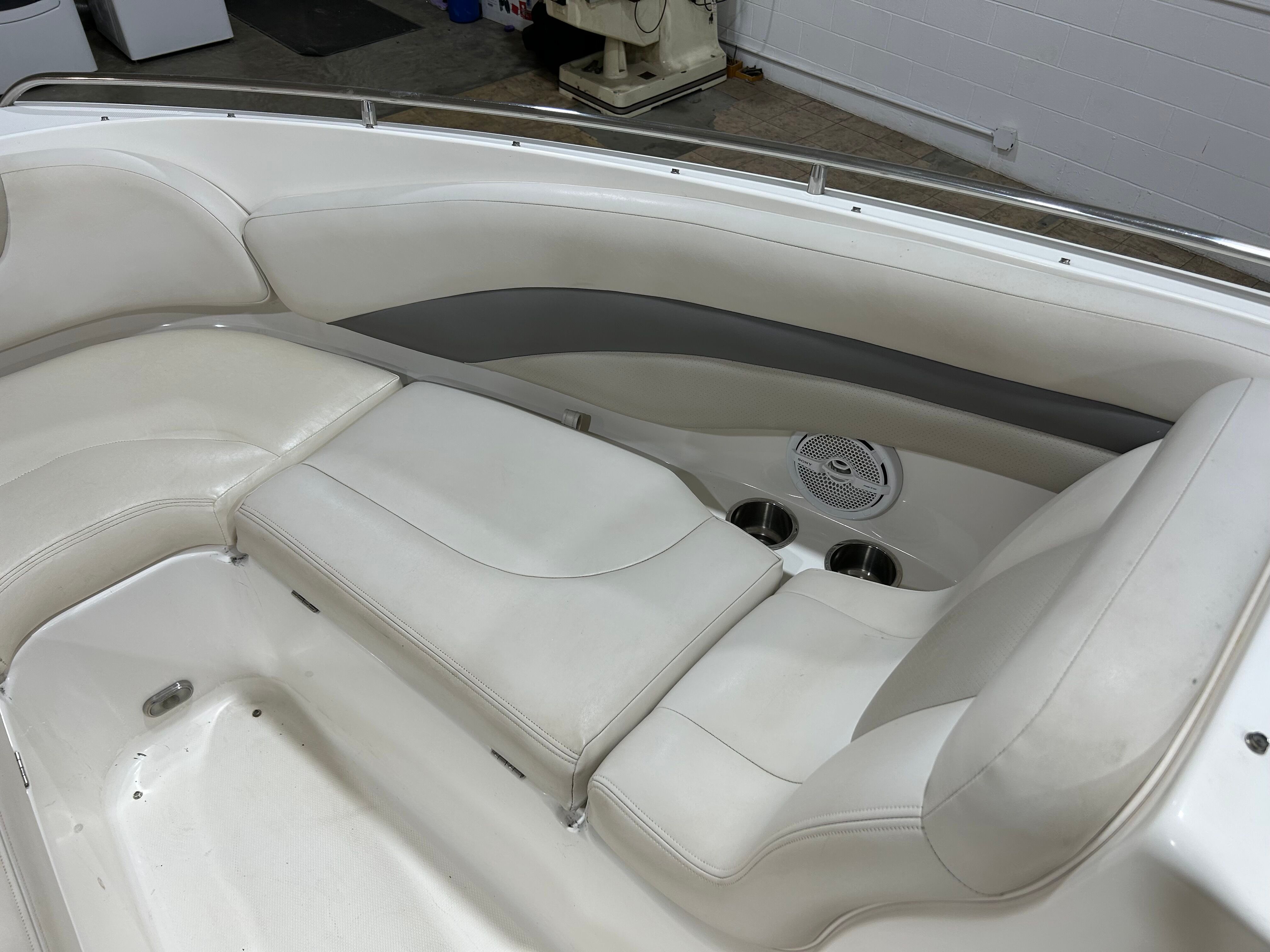 2007 CHAPARRAL 256 SSI - Image 41
