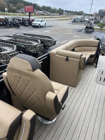 2025 verada VX22RC Luxury Tri-Toon - 19