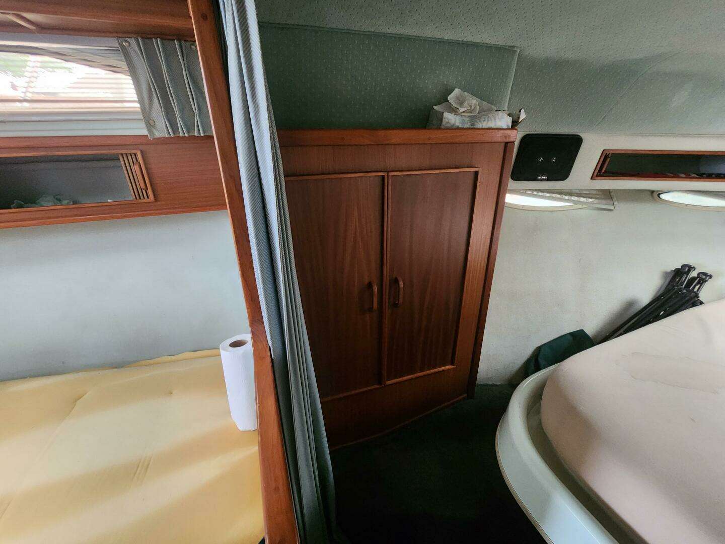 1987 Sea Ray — - Image 18