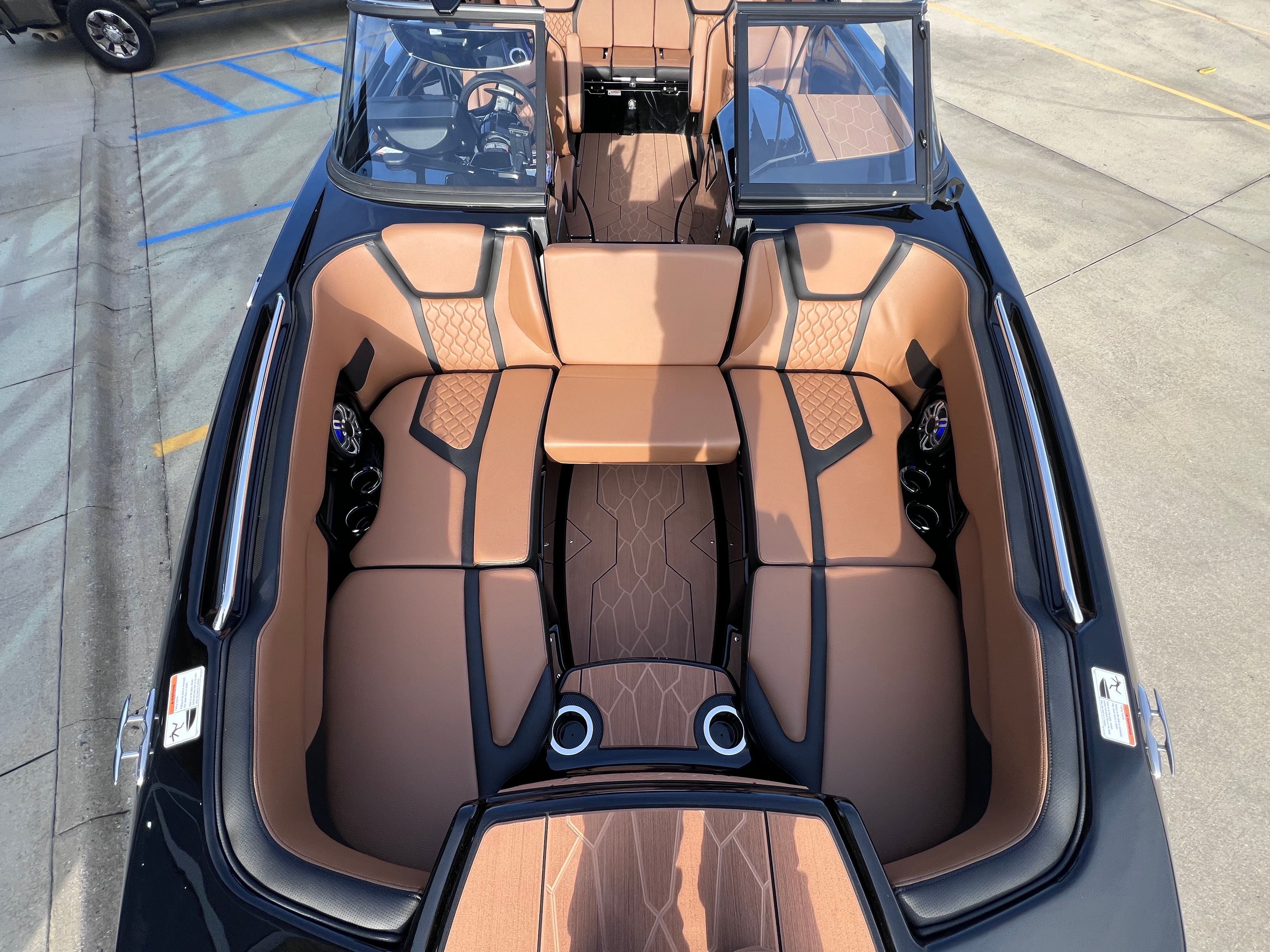2026 YAMAHA 255 XD - Image 10