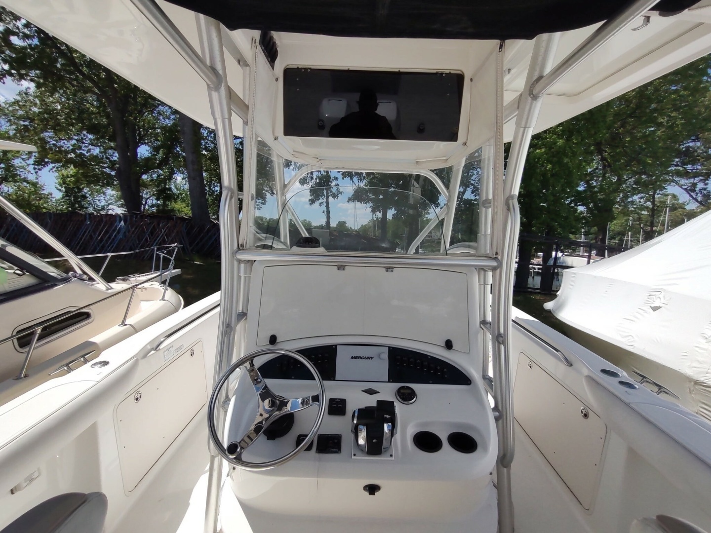 2006 Boston Whaler 320 Outrage - Image 19