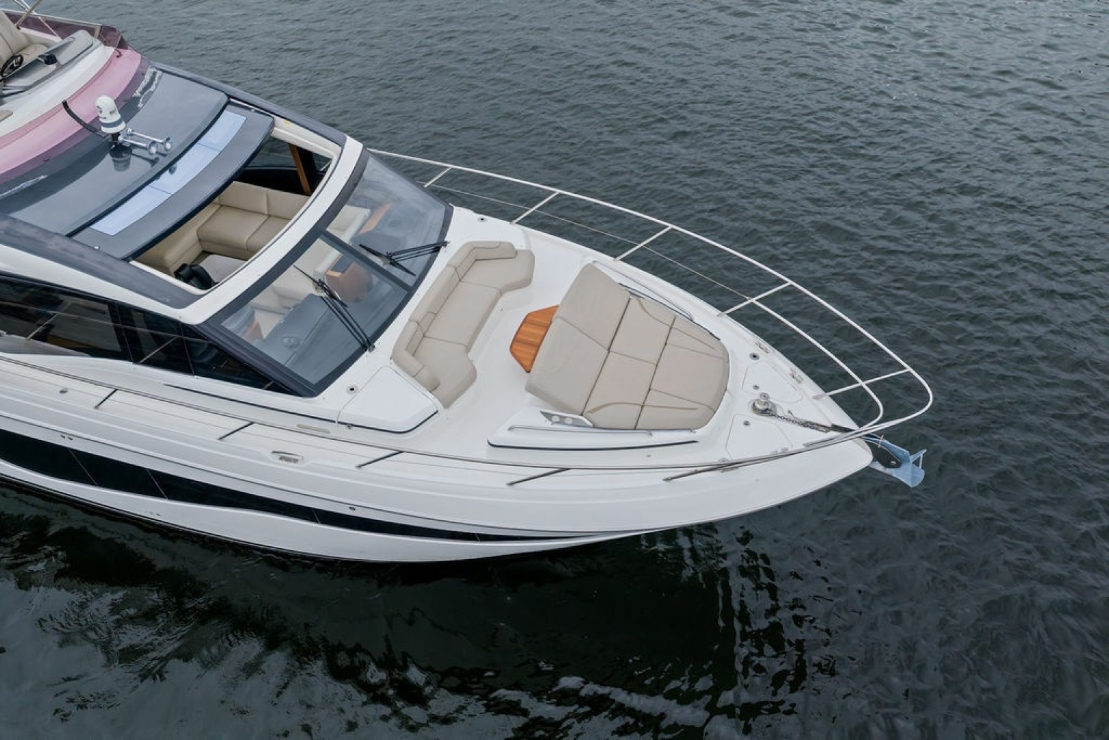 2020 Princess S62 Sportbridge - Image 7