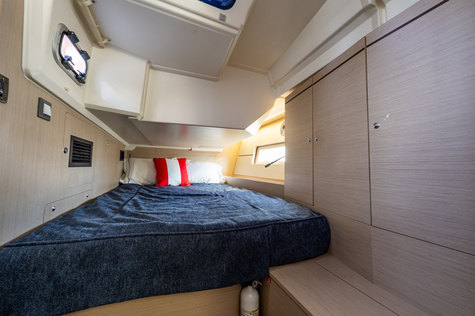 2020 Beneteau Oceanis 46.1 - Image 36
