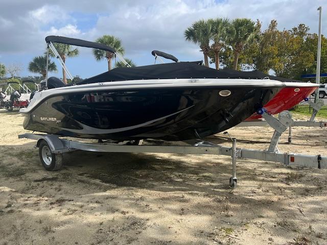 2024 Bayliner Element M19