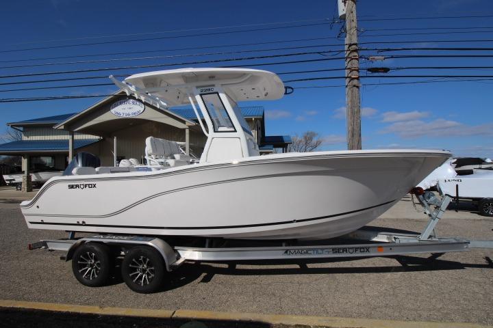 2026 Sea Fox 228 Commander