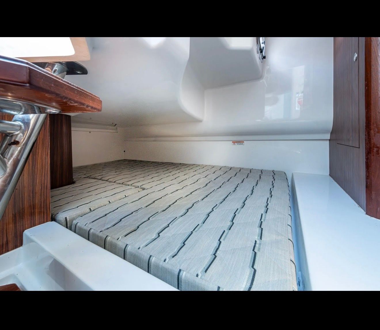 2020 Pursuit DC 365 Dual Console - 22