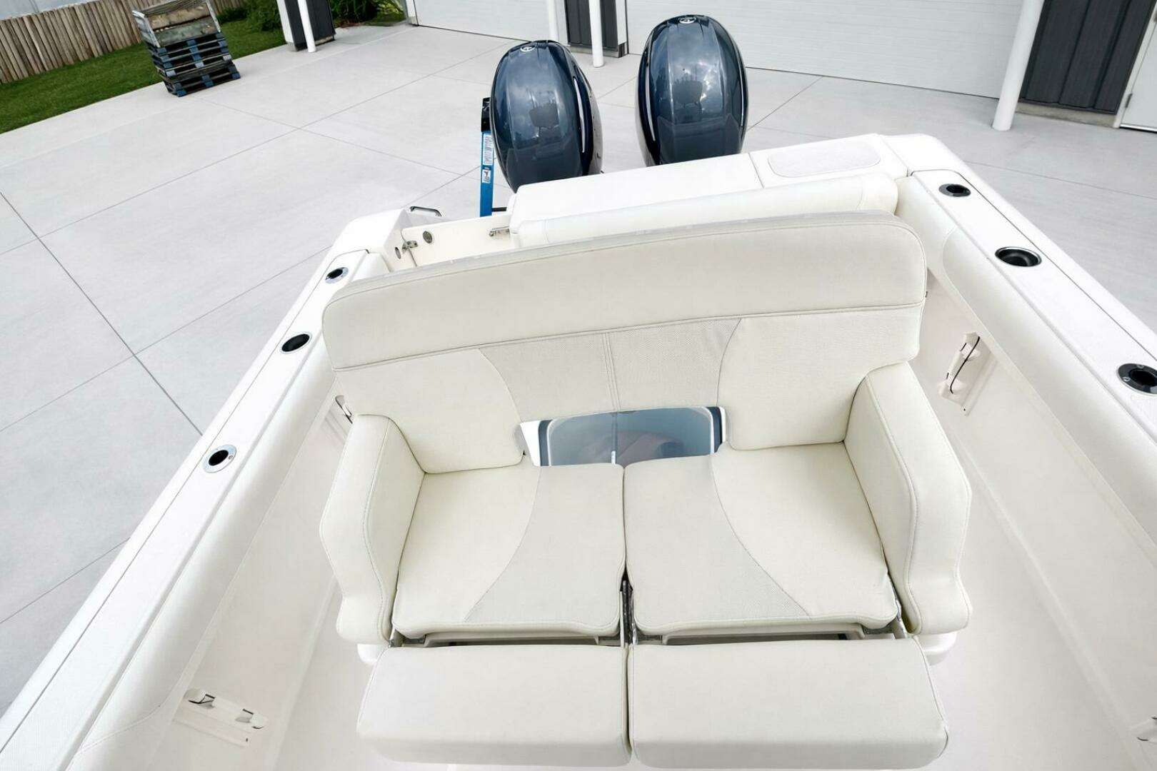2017 Pursuit C 260 Center Console - Image 9