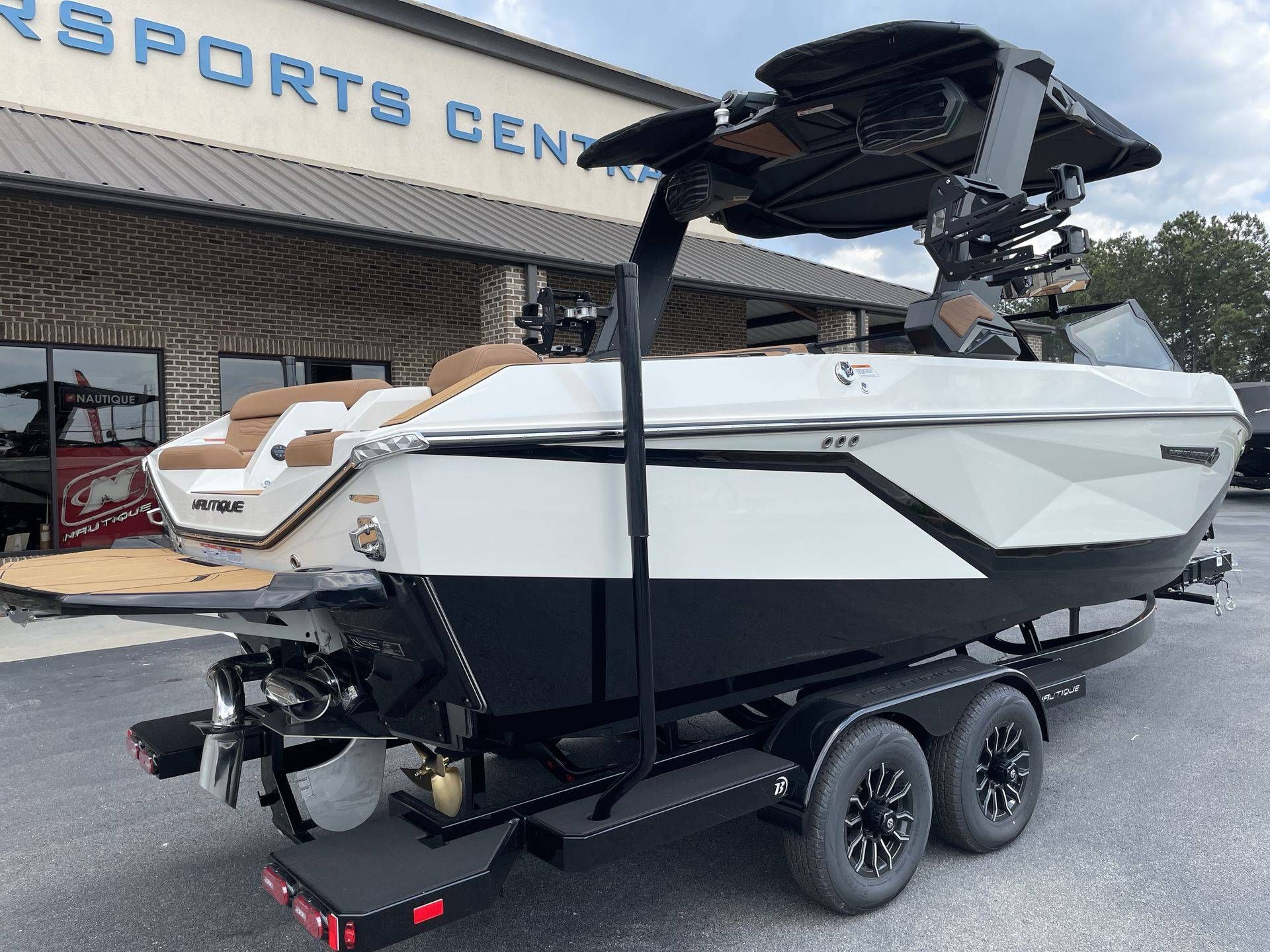 2026 Nautique G23 - 38