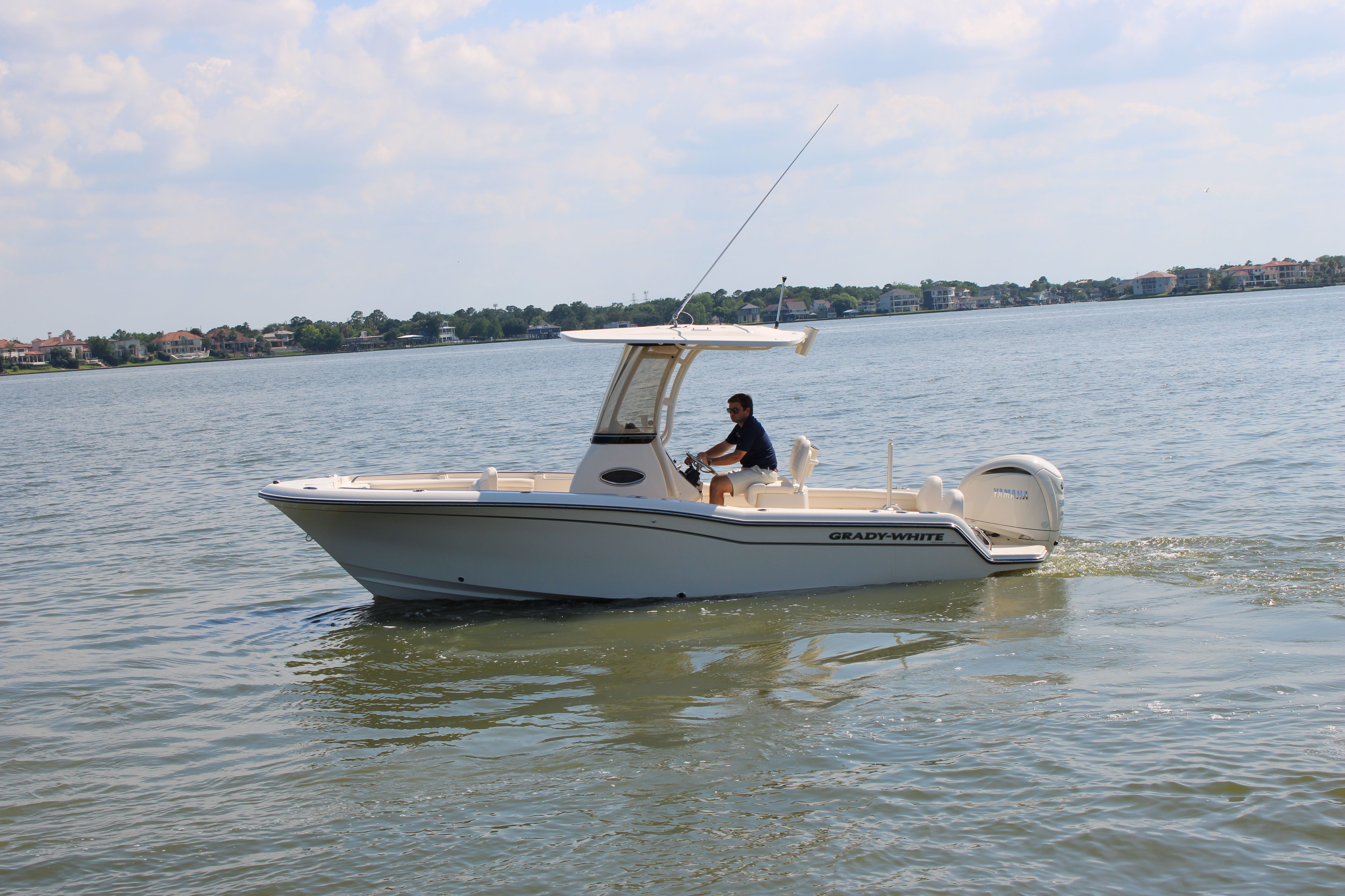 2026 Grady-White Fisherman 216 - 2