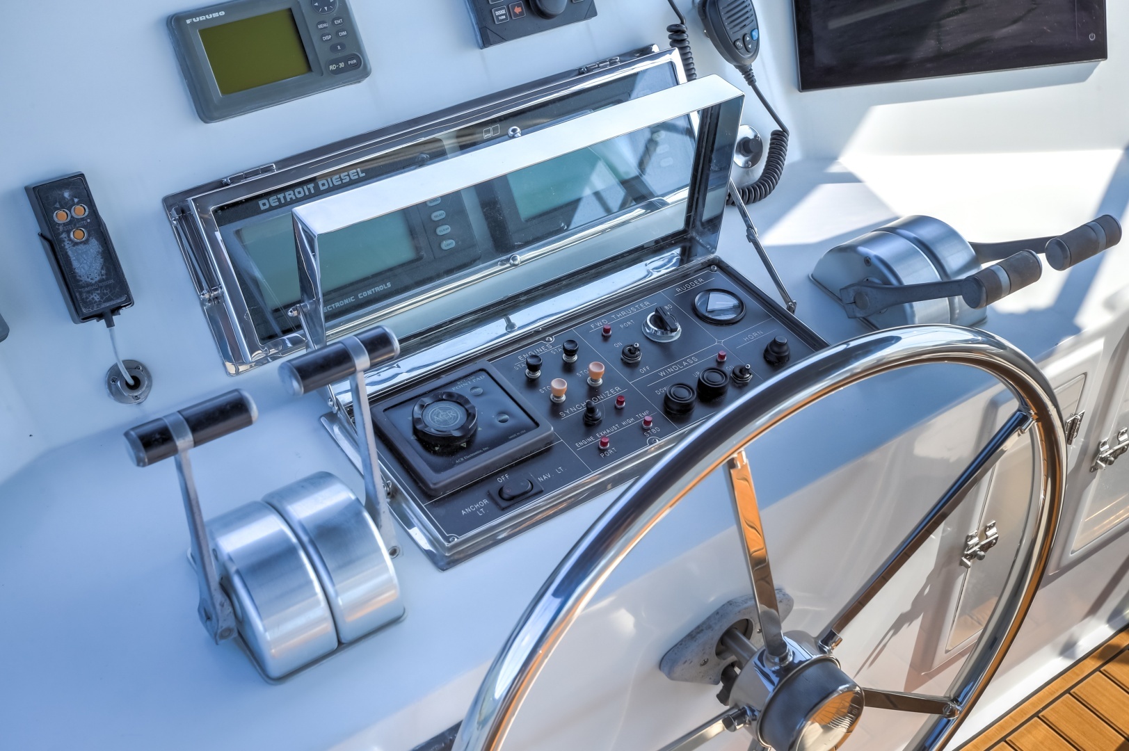 2003 Jefferson 57 Pilothouse - Image 27