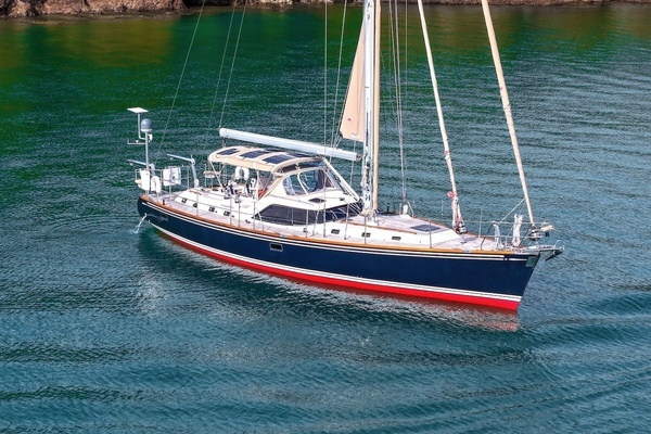 2012 Hylas 56