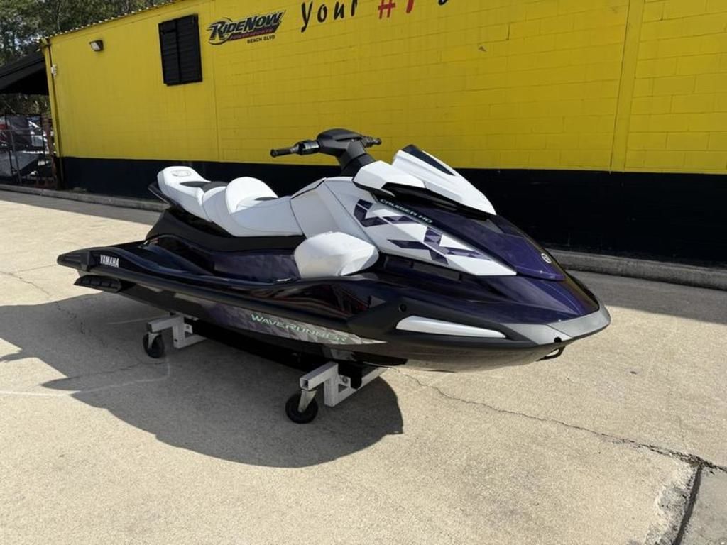 2026 Yamaha Boats VX Cruiser® HO with Audio - 2