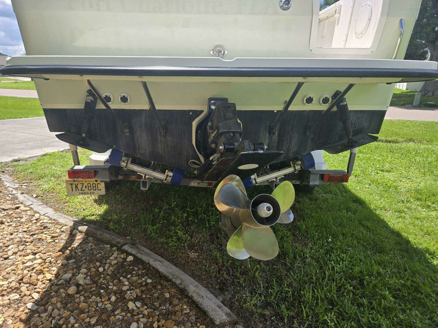 2005 Trophy — - Image 10