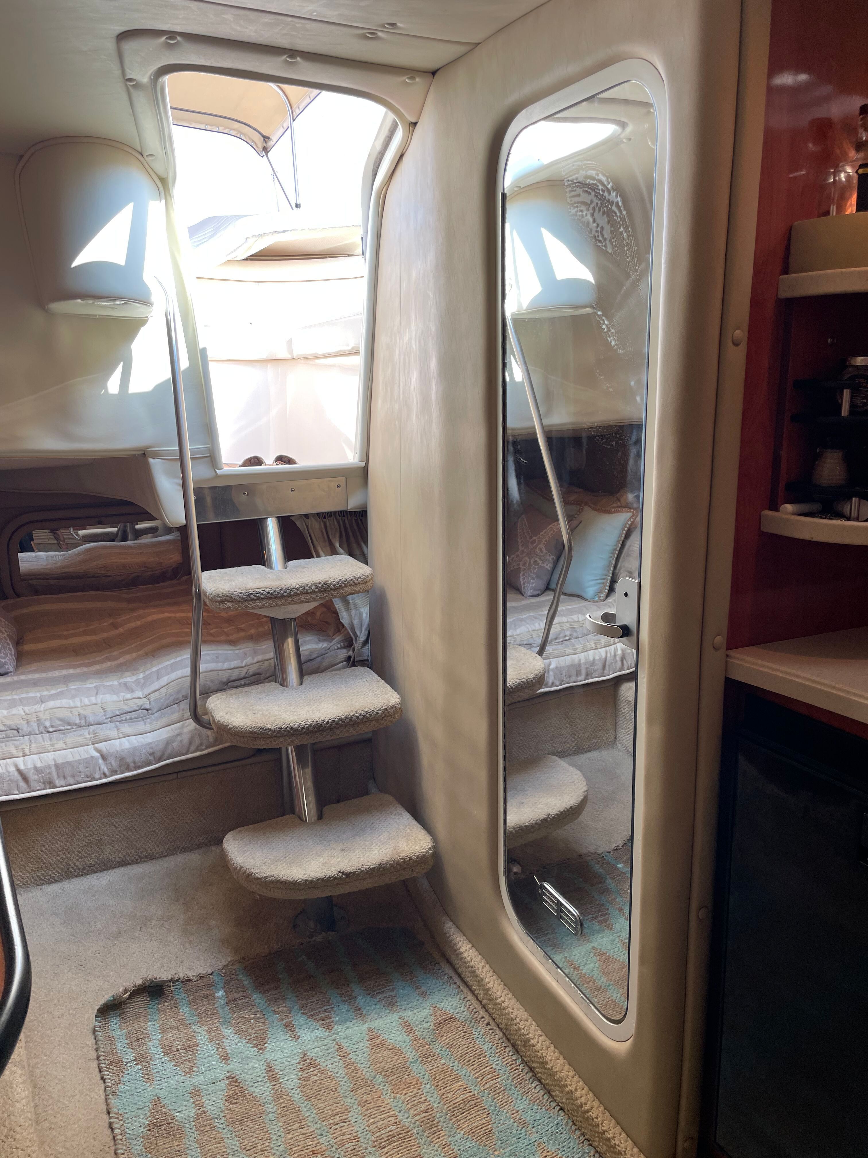 2003 Rinker Fiesta Vee 342 - 22
