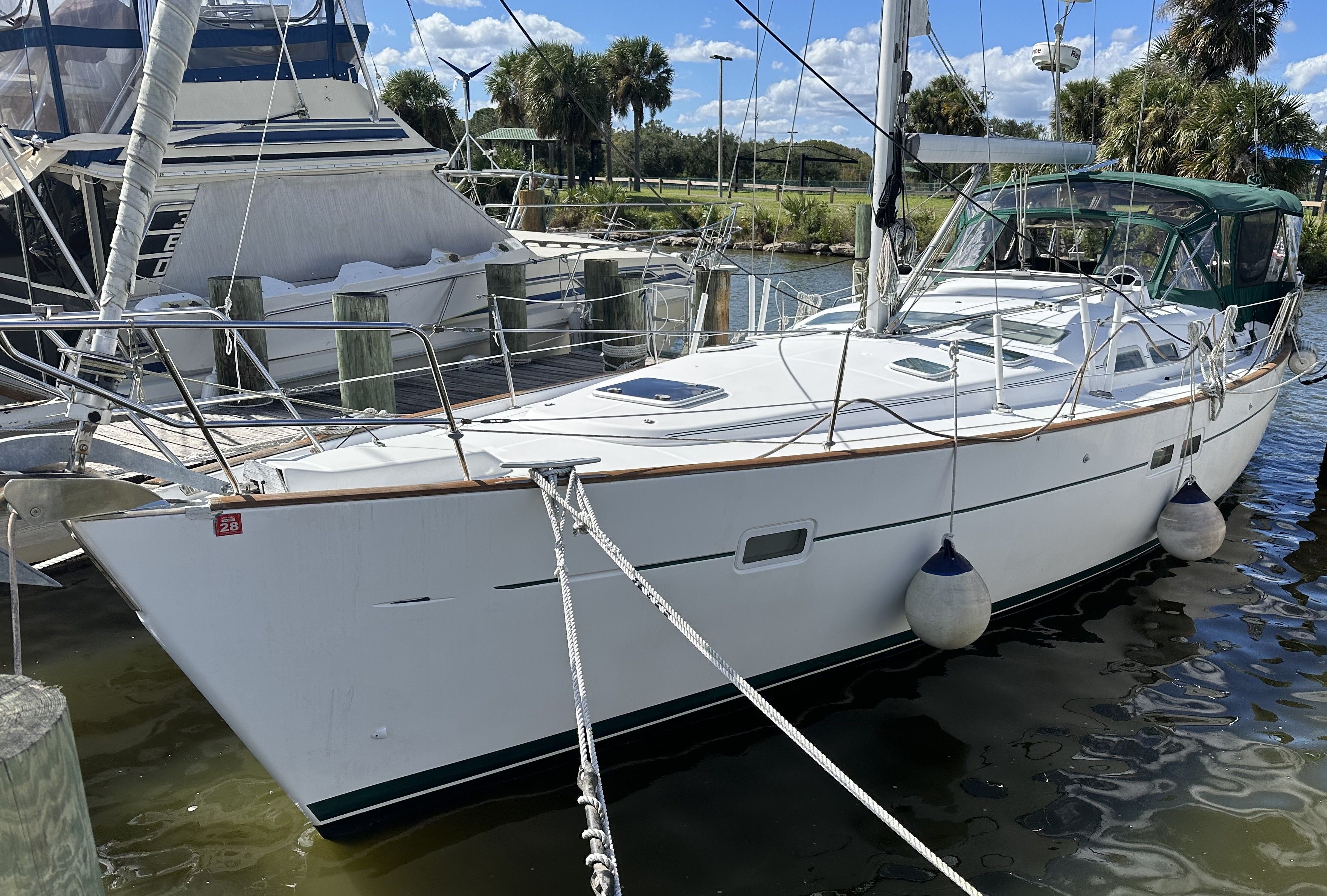 2004 Beneteau Oceanis Clipper 423