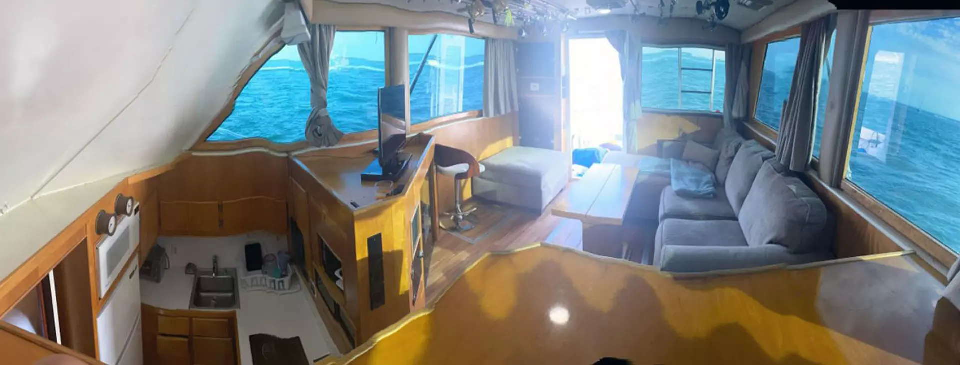 1982 Hatteras Convertible - Image 5