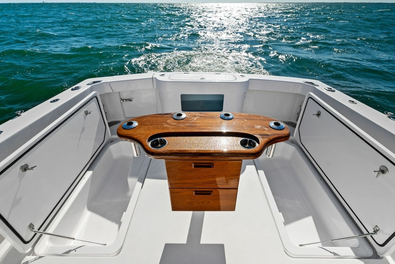2027 Bertram 35 Flybridge - Image 11