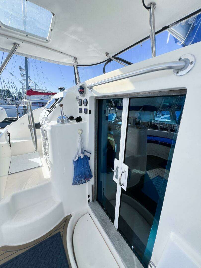 2010 Broadblue 435 - Image 30