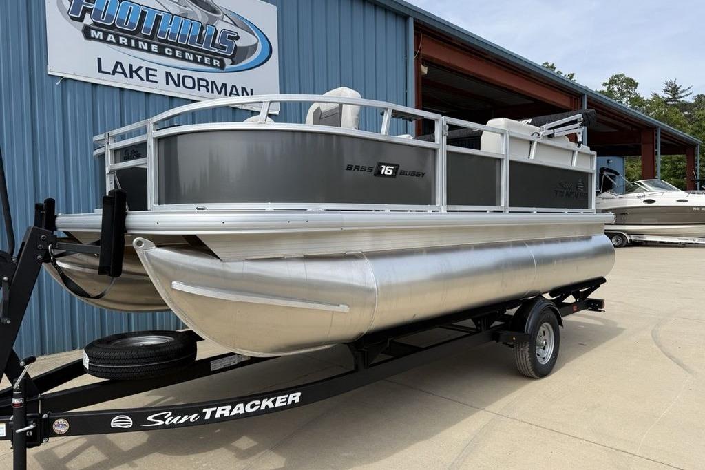 2026 Sun Tracker Bass Buggy 16 XL Select pontoon boat at Foothills Marine Center.