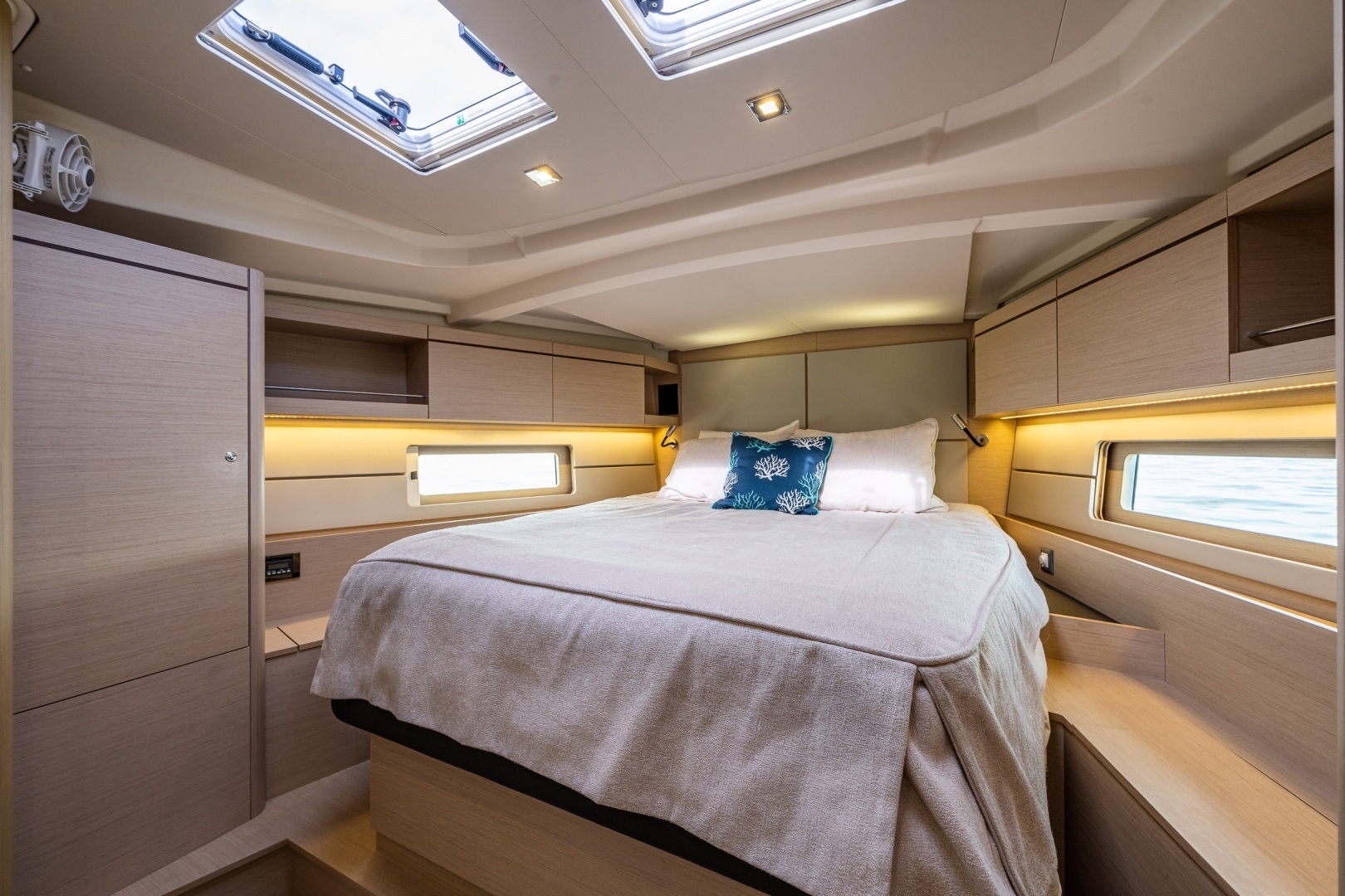 2020 Beneteau Oceanis 46.1 - Image 24