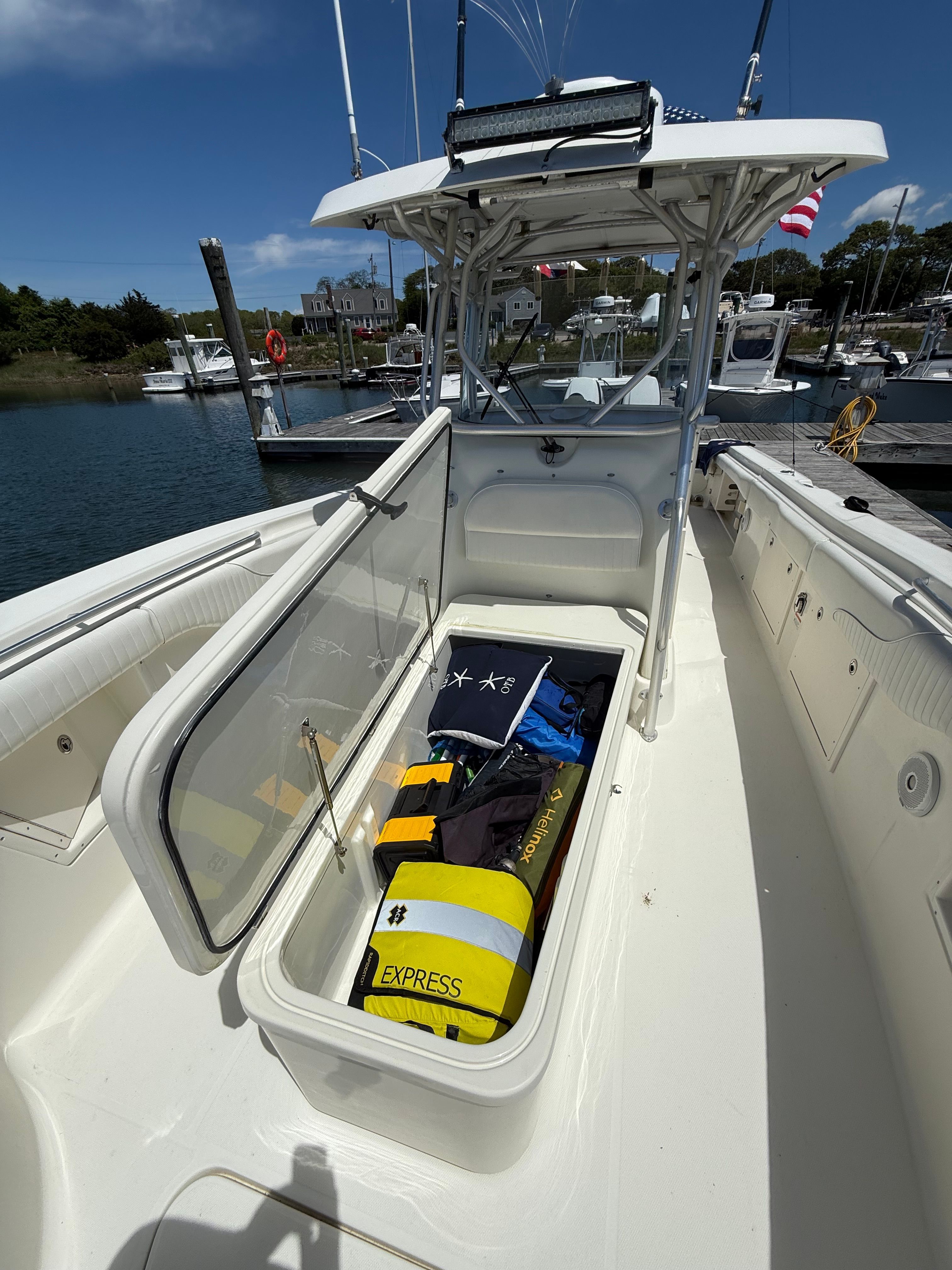 2004 Hydra-Sports Vector 3300 CC - 11