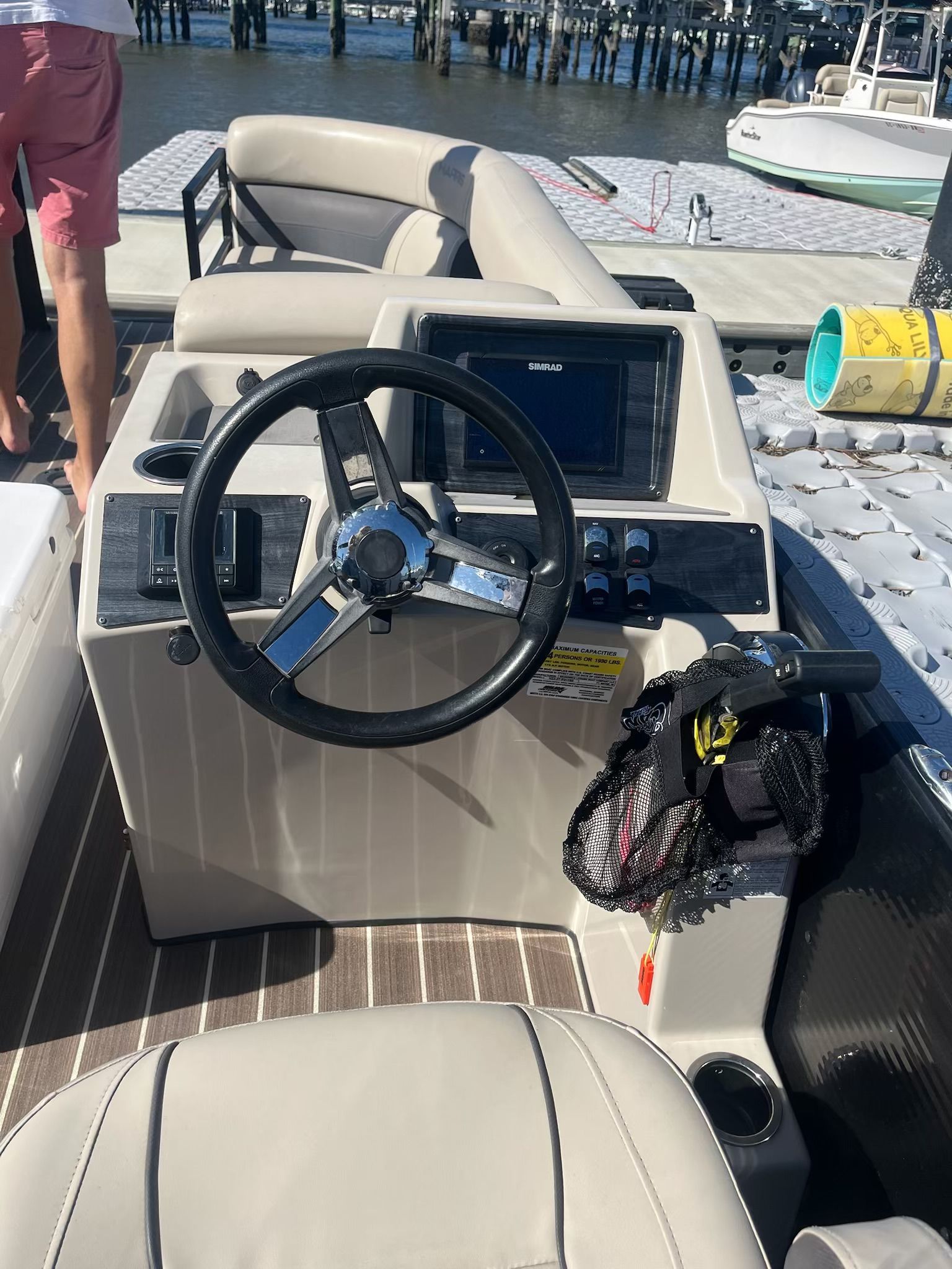 2022 Harris Cruiser 230 - 8