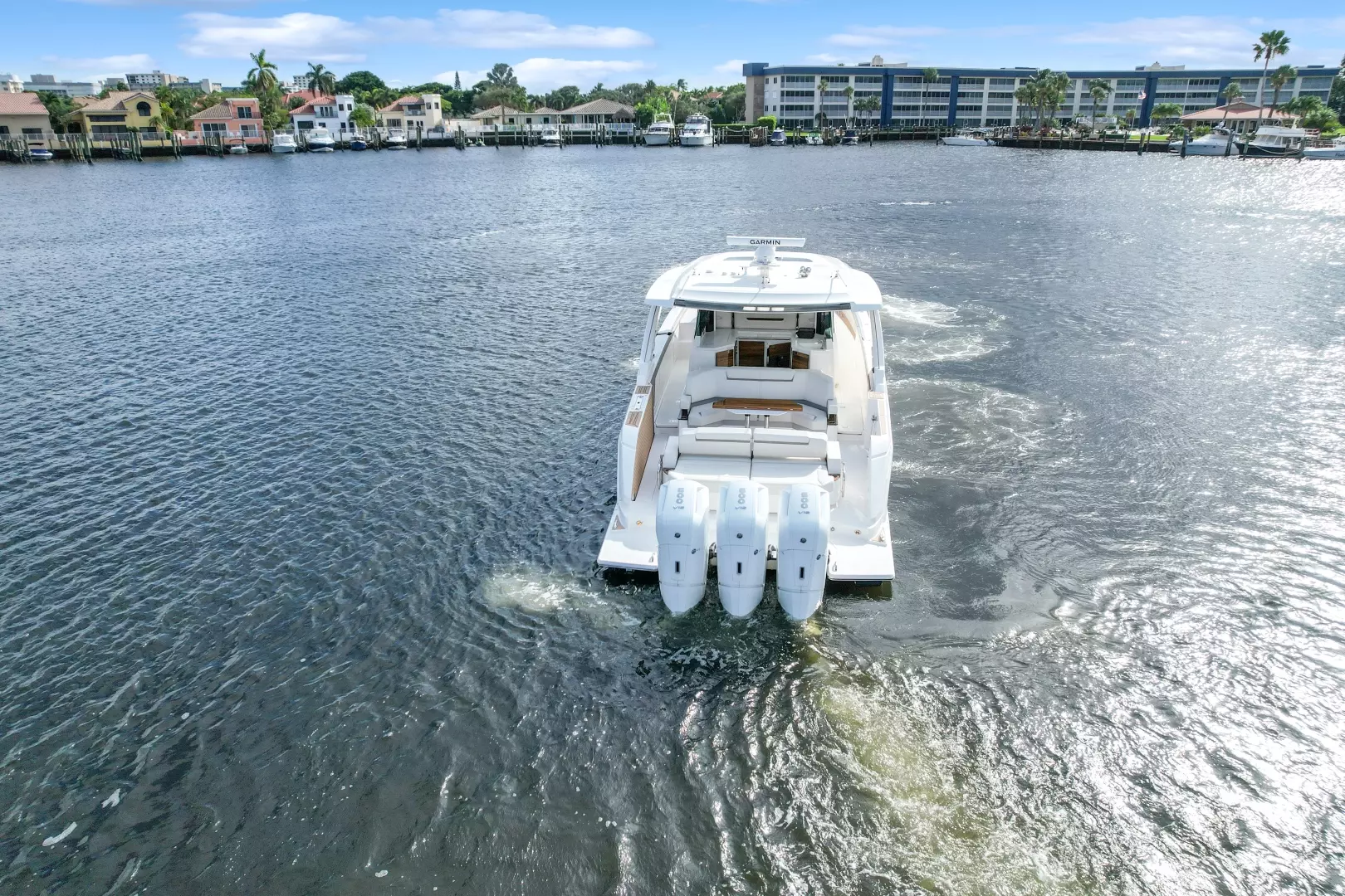 2022 Tiara Yachts — - Image 5