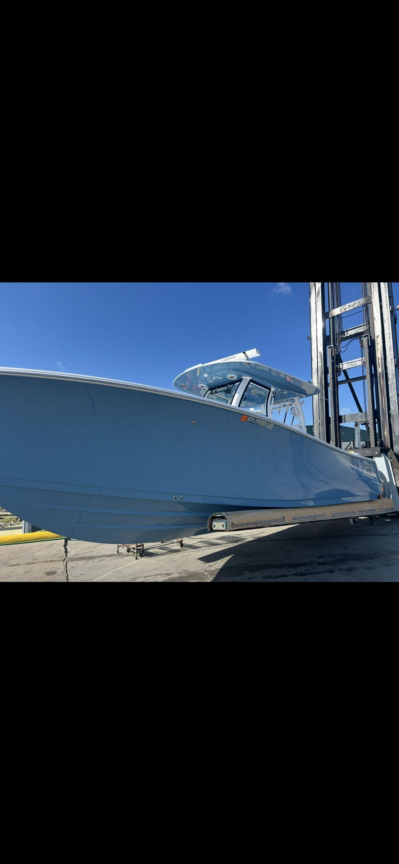 2025 Sportsman Open 322 Center Console - 14
