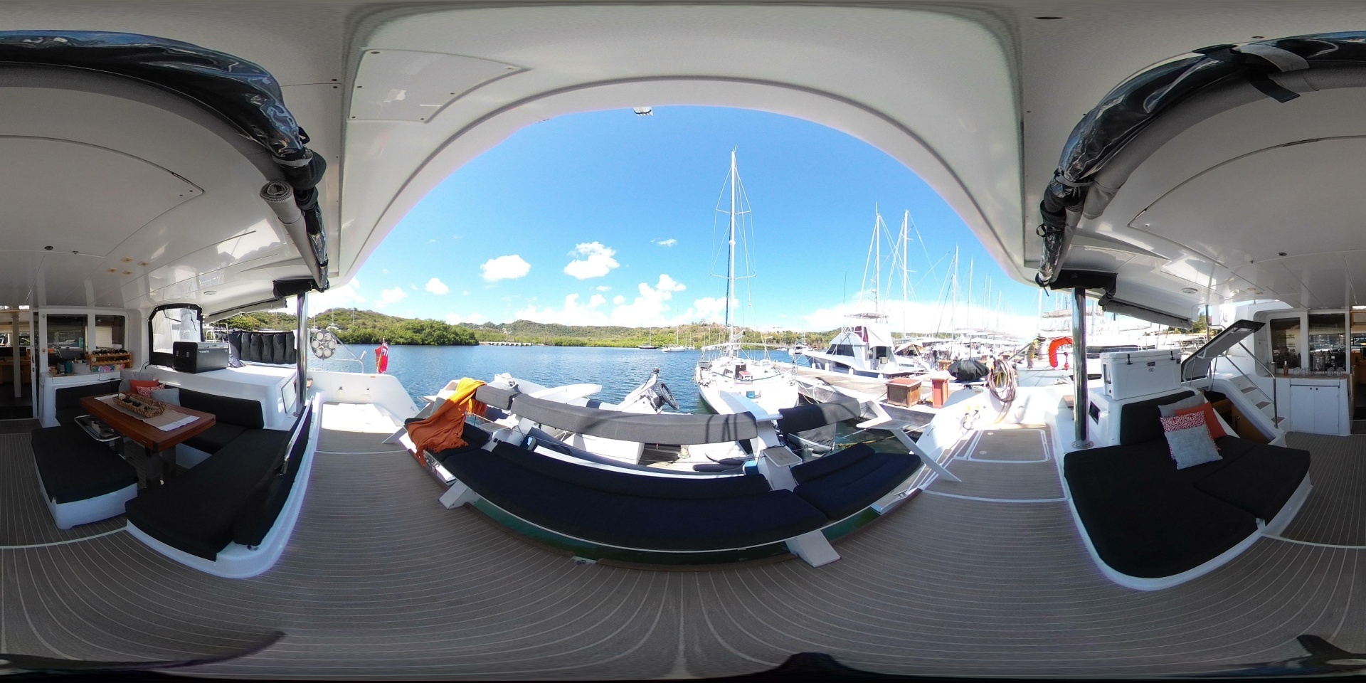 2017 Lagoon — - Image 8