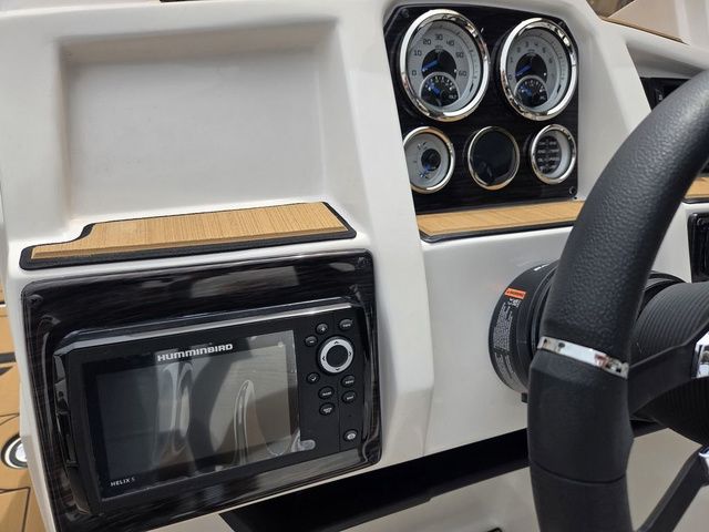 2026 Starcraft SVX OB 191 w/140hp and Trailer - 21