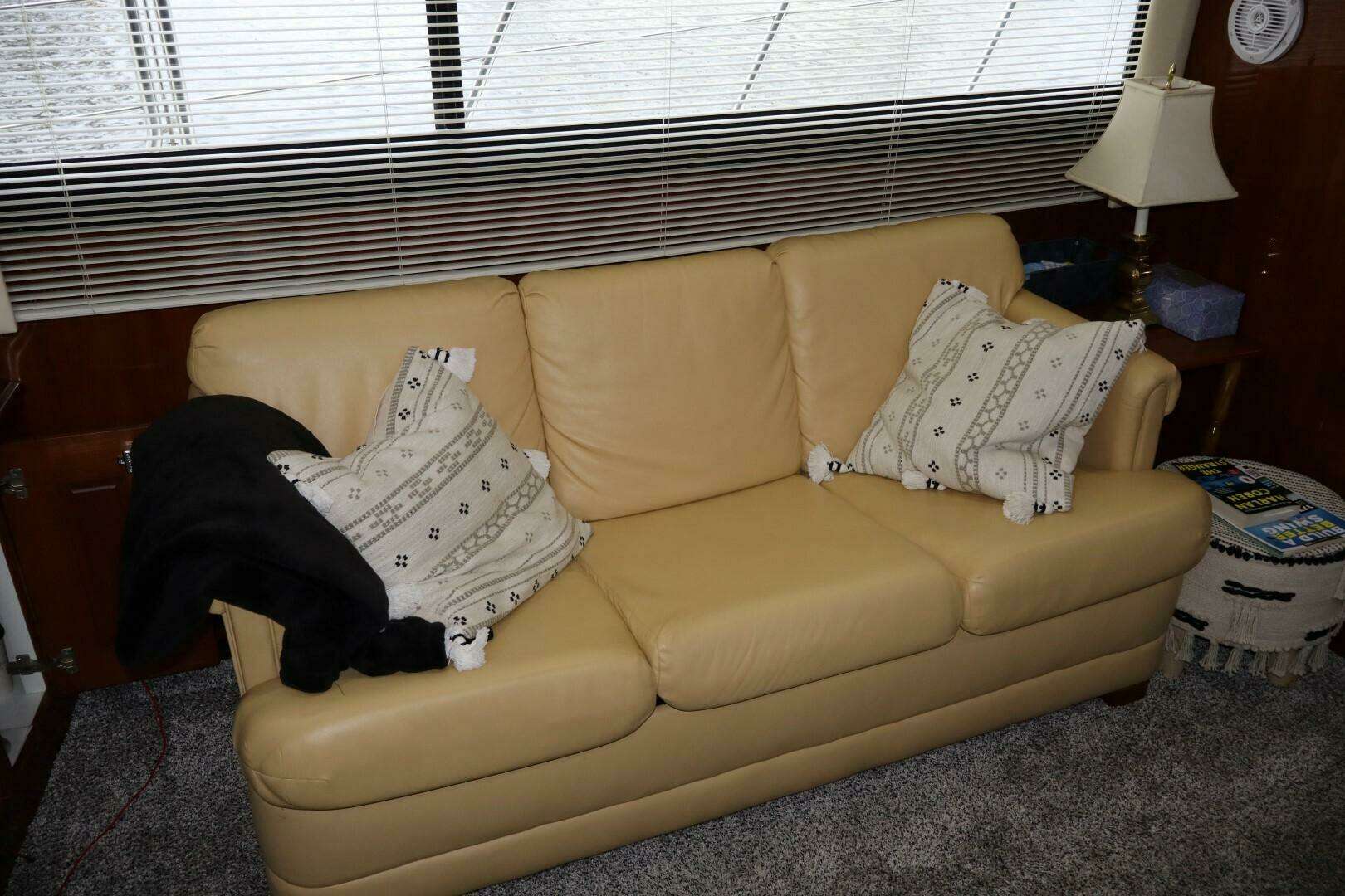 2006 Bluewater 5200 - Image 26