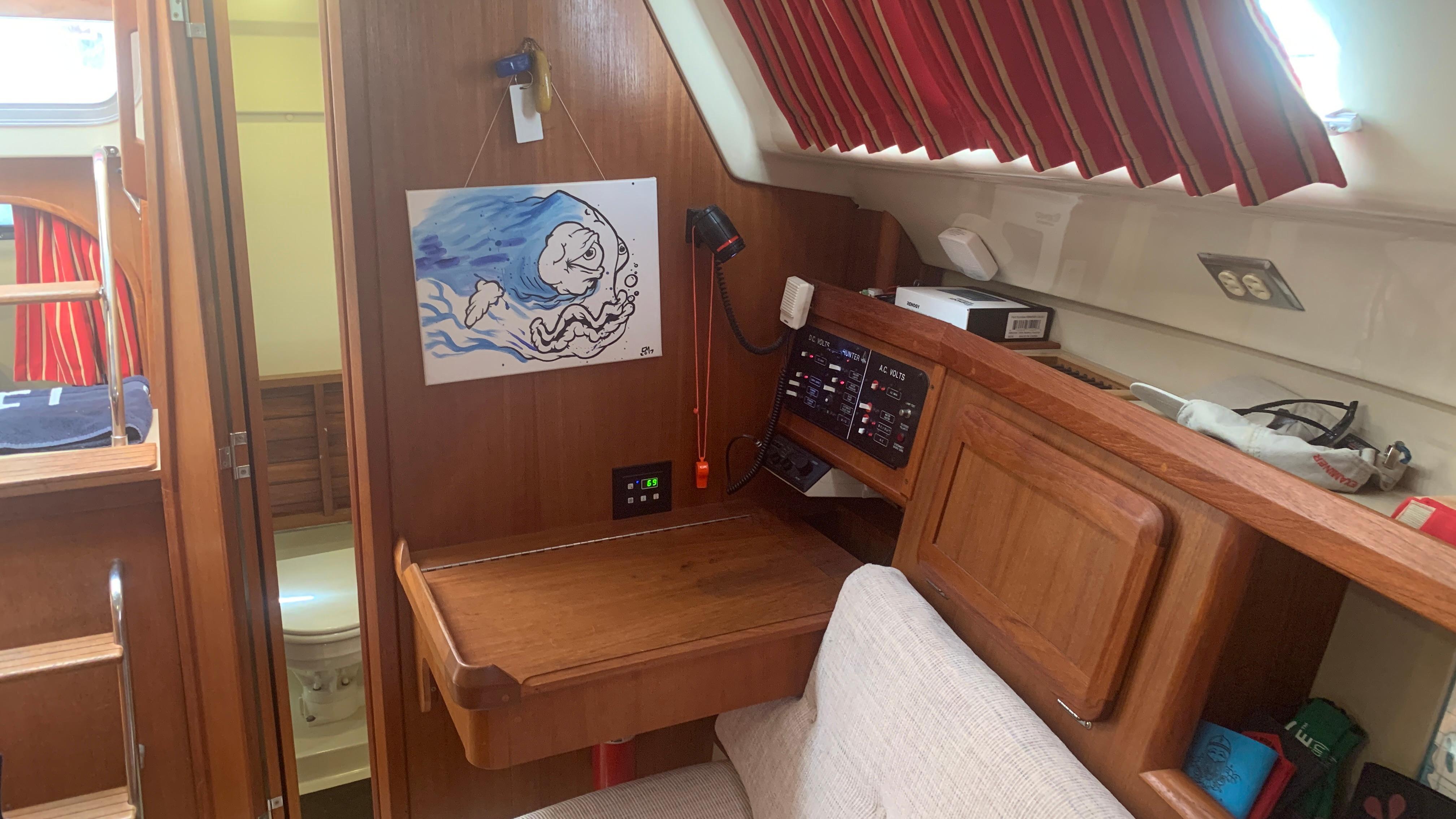 1991 Hunter 30 - 44