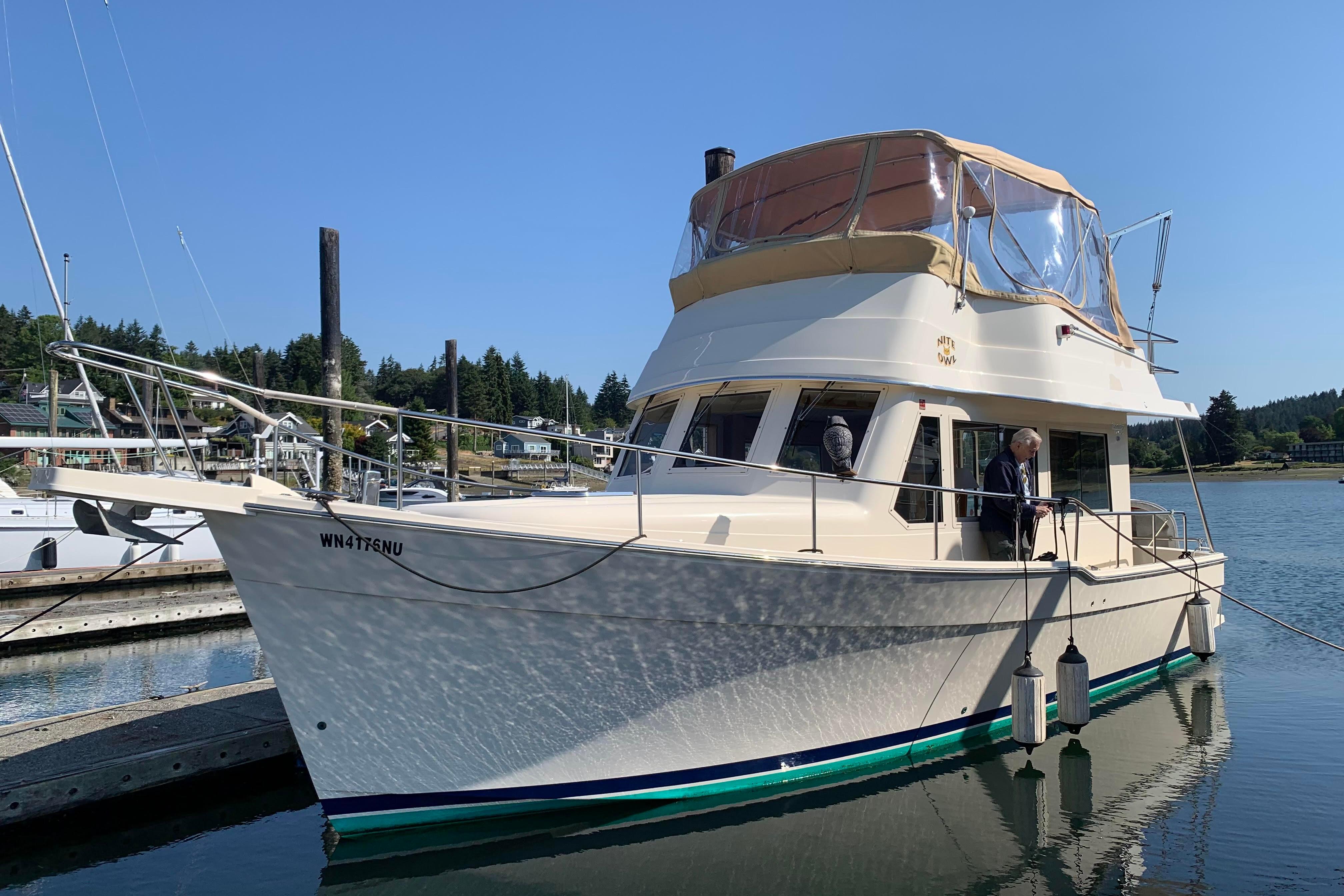 2007 Mainship 34 Trawler
